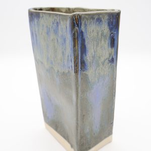 Grand vase céramique fait main bleu profond et vert de gris